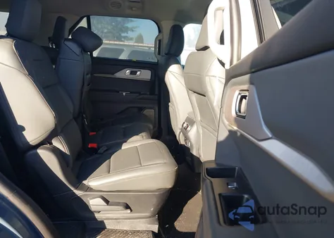 2025 Ford Explorer Active from USA, damaged, VIN 1FMUK8DH0SGC40178